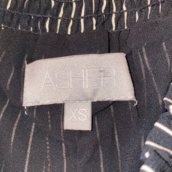 SOLD Asher 100% Poly Elastic Drawstring Pinstripe Shorts - Picture 3 of 4